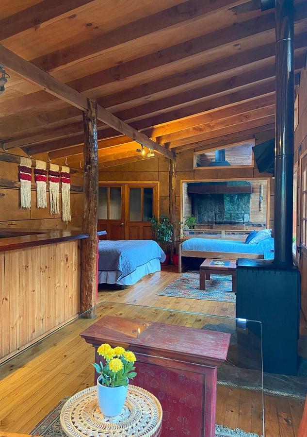 Cabanas Los Cantos Del Chucao 푸에르토바라스 외부 사진