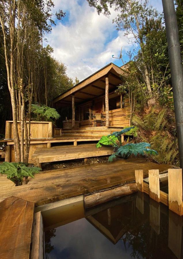 Cabanas Los Cantos Del Chucao 푸에르토바라스 외부 사진