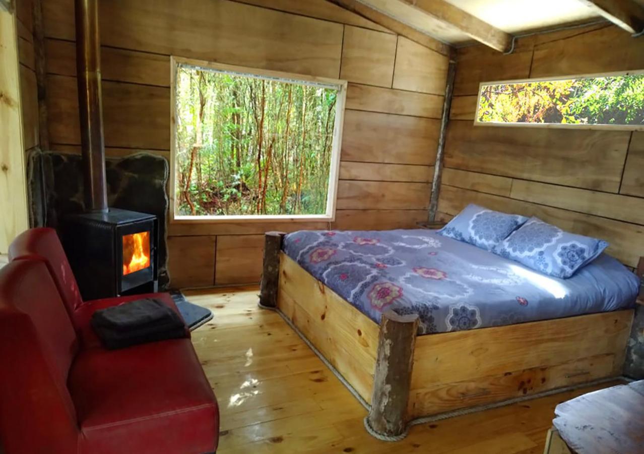 Cabanas Los Cantos Del Chucao 푸에르토바라스 외부 사진