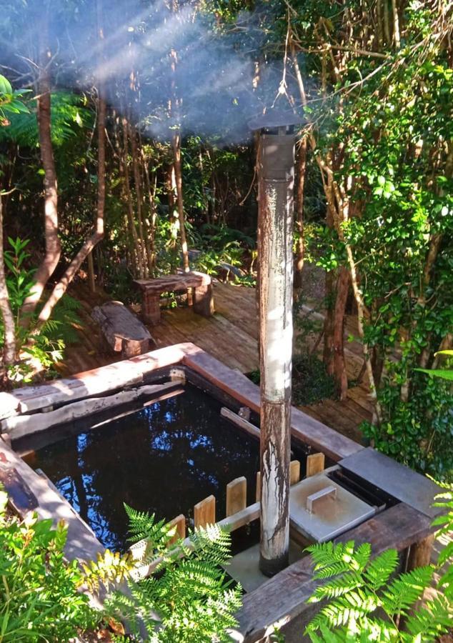 Cabanas Los Cantos Del Chucao 푸에르토바라스 외부 사진