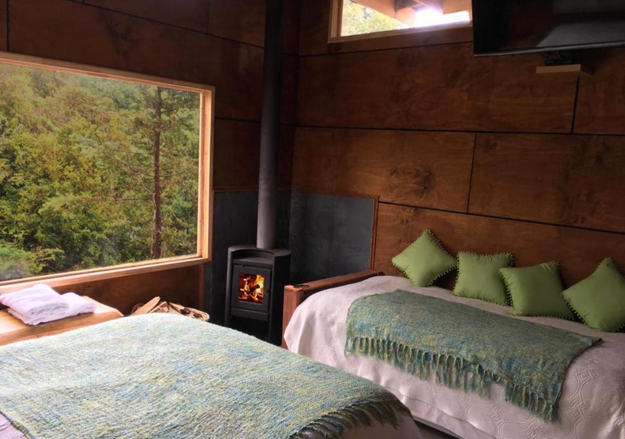 Cabanas Los Cantos Del Chucao 푸에르토바라스 외부 사진